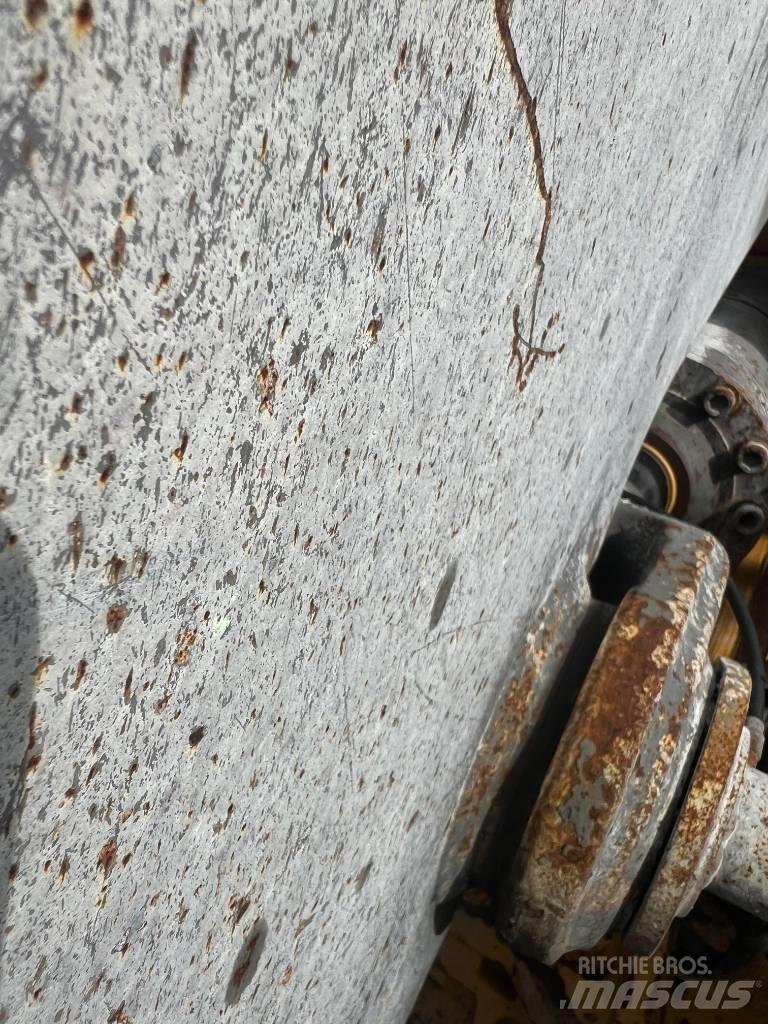 Volvo L 180 C Pyöräkuormaajat
