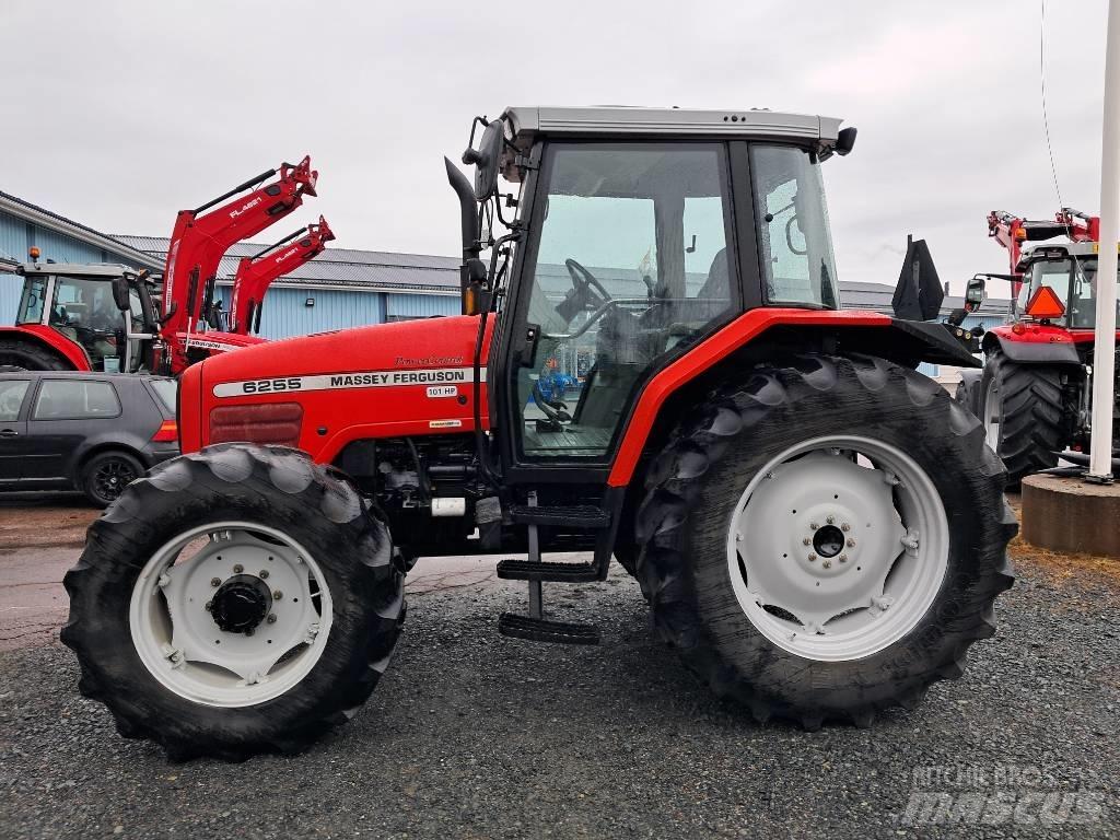 Massey Ferguson 6255 Traktorit