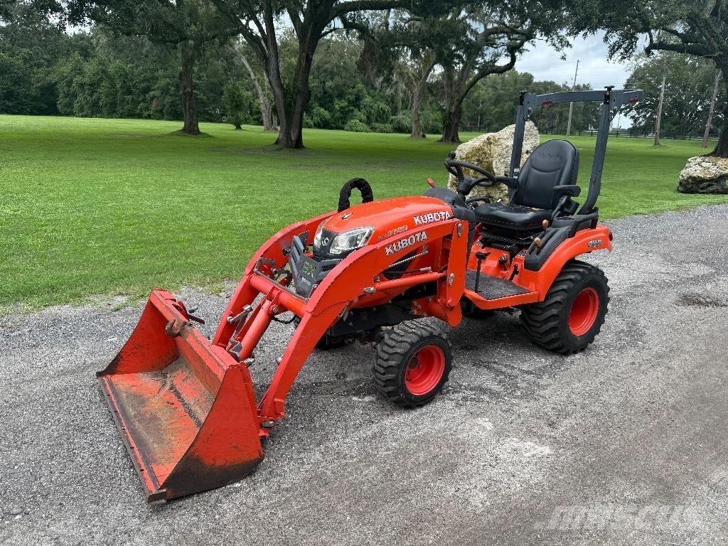 Kubota BX2380 Traktorit