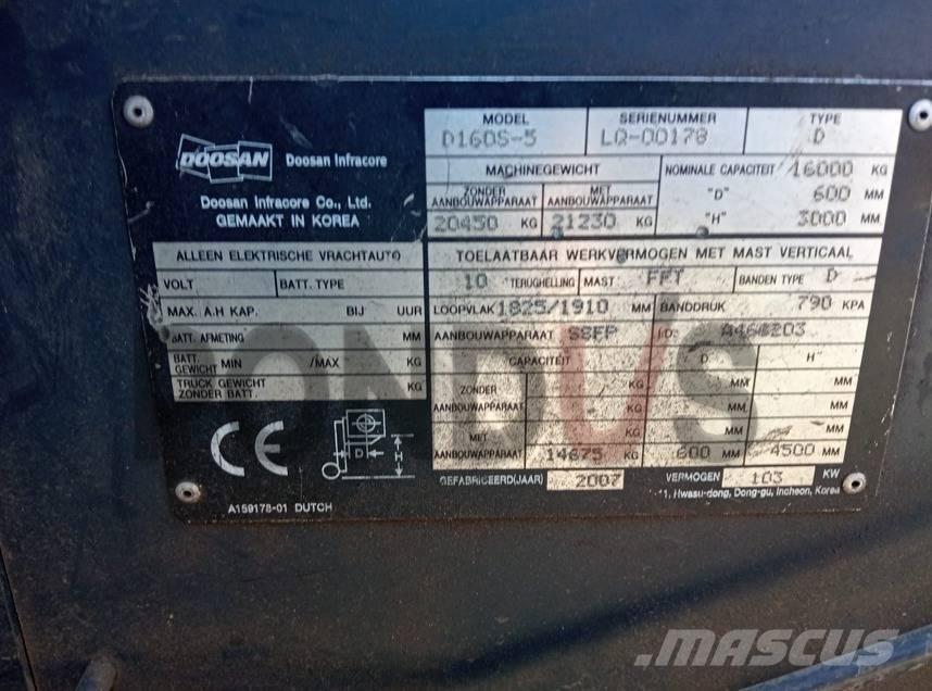 Doosan D160S-5 Dieseltrukit