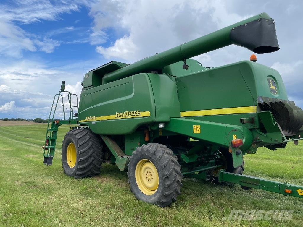 John Deere 9560 WTS Leikkuupuimurit