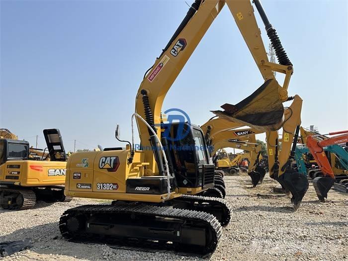 CAT 313D2GC Midikaivukoneet 7t - 12t