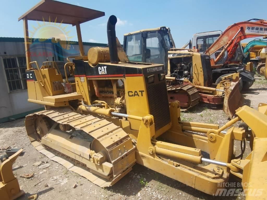 CAT D 3 C Telaketjupuskutraktorit