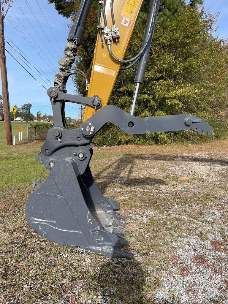 XCMG XE 155 UCR Telakaivukoneet