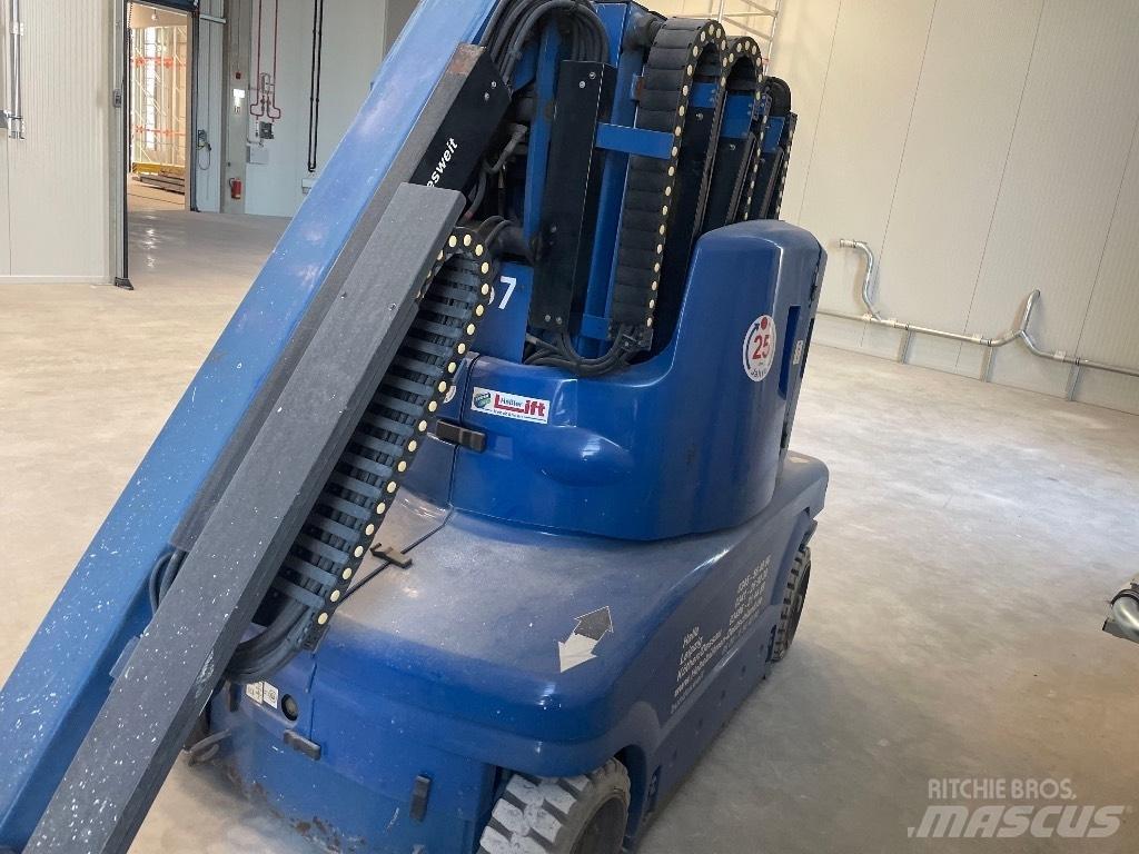 JLG Toucan 1210 Kuukulkijat