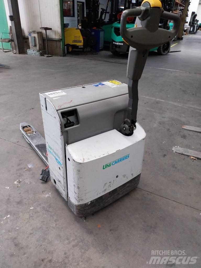 UniCarriers PLL 200 Lavansiirtotrukit