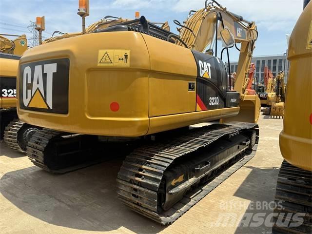 CAT 323 D L Telakaivukoneet