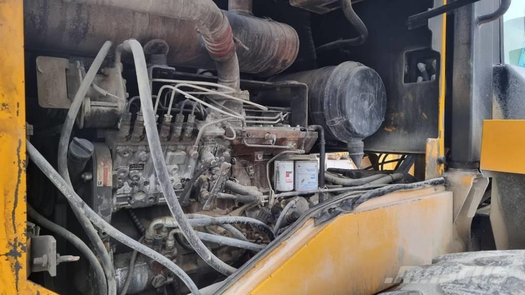 JCB 456 Pyöräkuormaajat