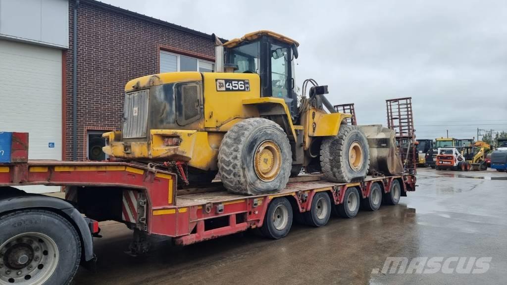 JCB 456 Pyöräkuormaajat