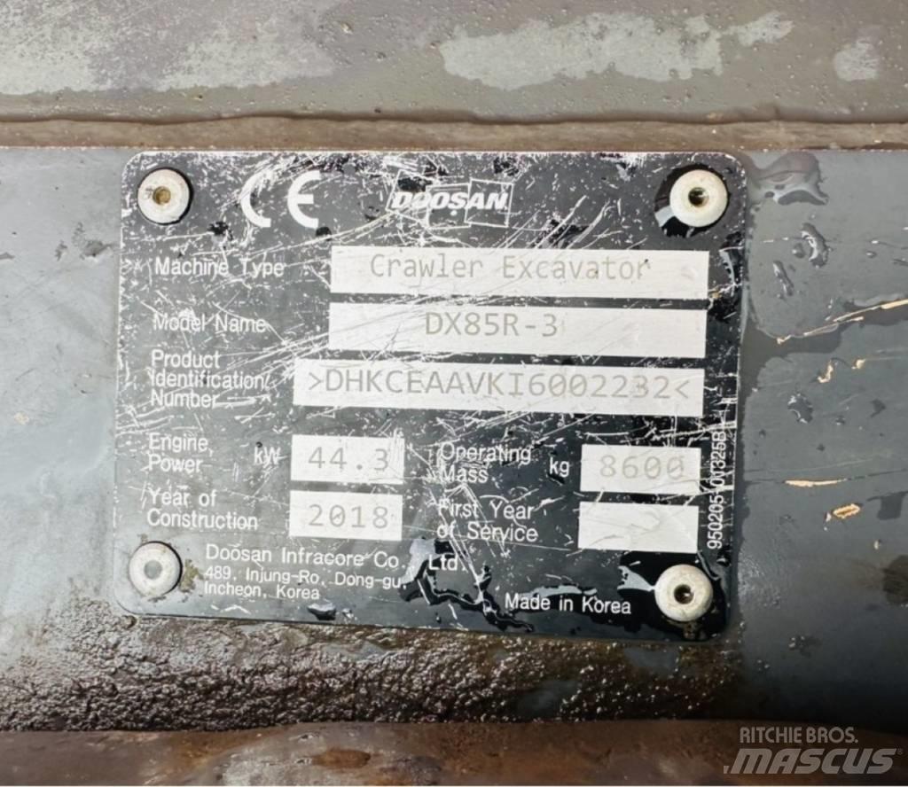 Doosan DX 85 R-3 Midikaivukoneet 7t - 12t