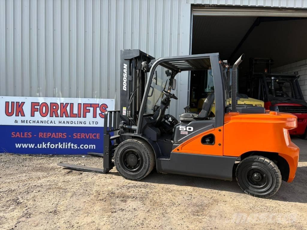 Doosan D50SC-7 Dieseltrukit