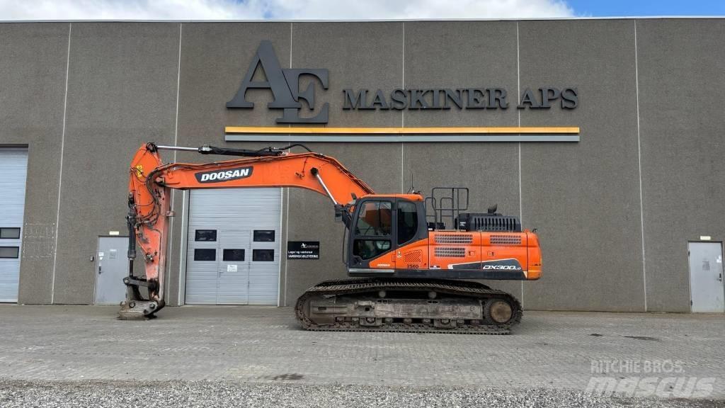 Doosan DX 300 LC-5 Telakaivukoneet