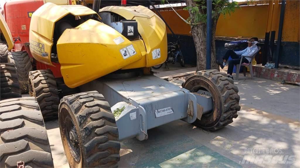 Haulotte H16TPX Teleskooppipuominostimet
