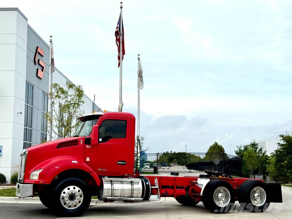 Kenworth T 880 Vetopöytäautot