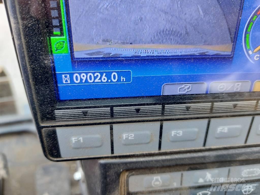 Komatsu PC138USLC-11 Telakaivukoneet