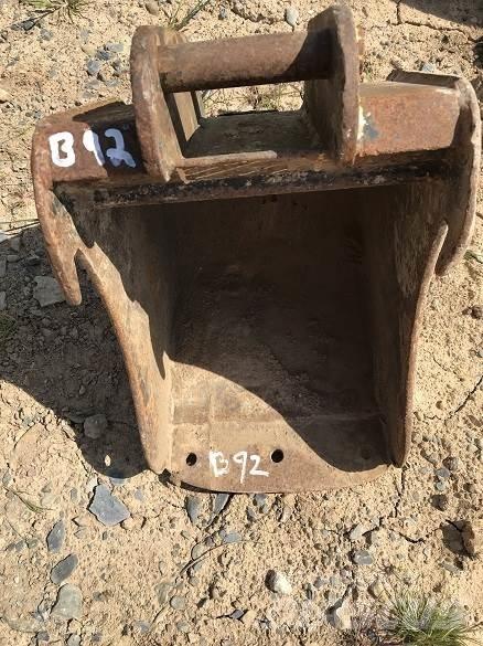  12 BUCKET, 30mm PINS Kauhat
