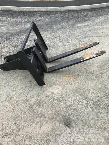  13T PALLET FORK Muut koneet