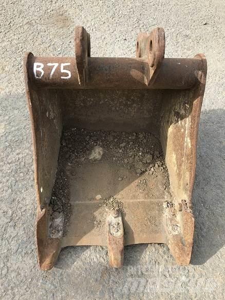  18 BUCKET, 35mm PINS Kauhat