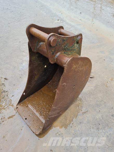  18 BUCKET, 50mm PINS Kauhat