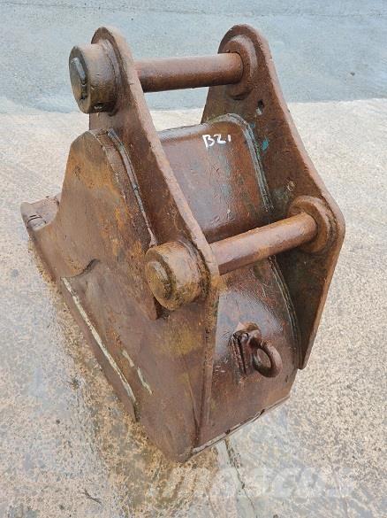  18 BUCKET, 60mm PINS Kauhat