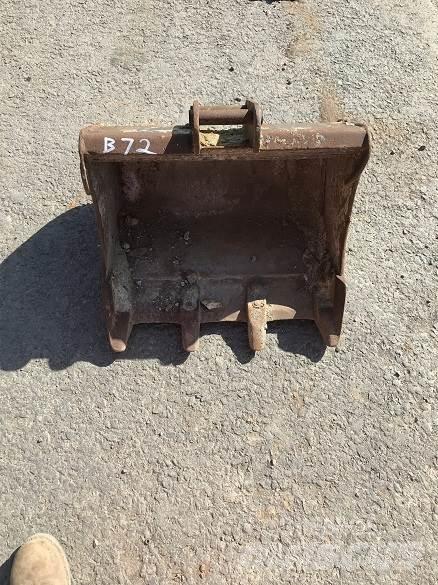  2' BUCKET, 30mm PINS Kauhat