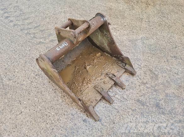  2' BUCKET, 35mm PINS Kauhat