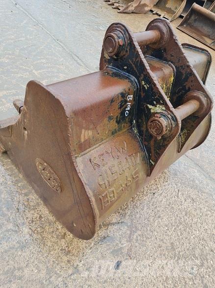  4' BUCKET, 65mm PINS Kauhat