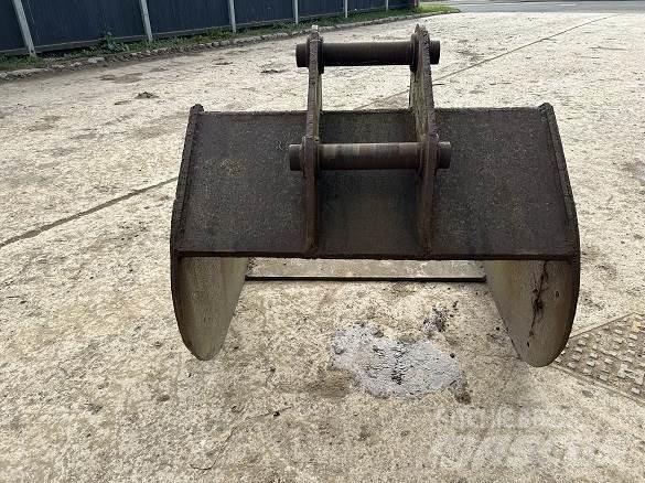  4' BUCKET, 80mm PINS Kauhat