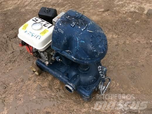 Honda 2 WATER PUMP Vesipumput