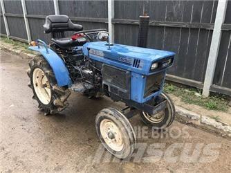 Iseki TX1510 Kaivurikuormaajat
