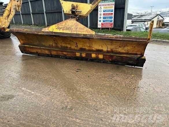  SNOWPLOUGH Muut koneet