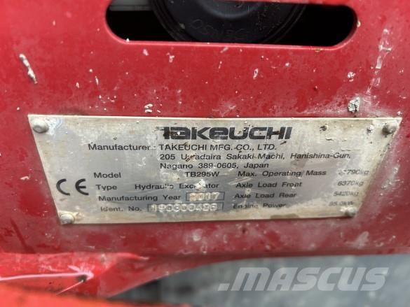 Takeuchi TB295W Telakaivukoneet