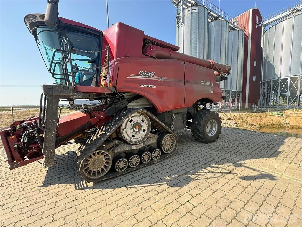 Case IH IH 8250 Leikkuupuimurit