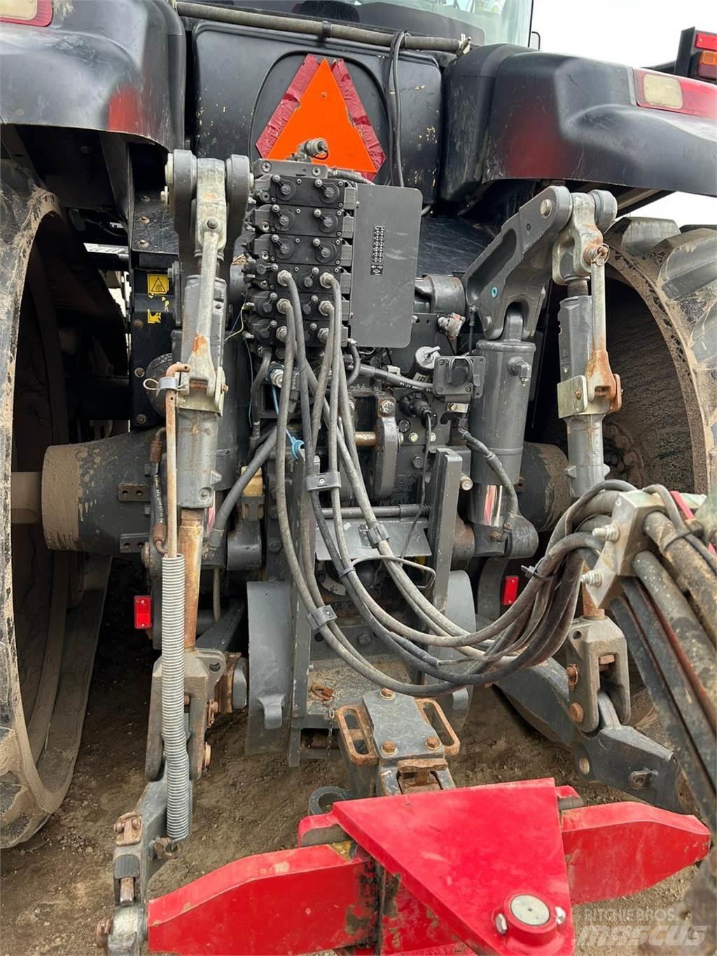 Challenger MTC 775 E Traktorit