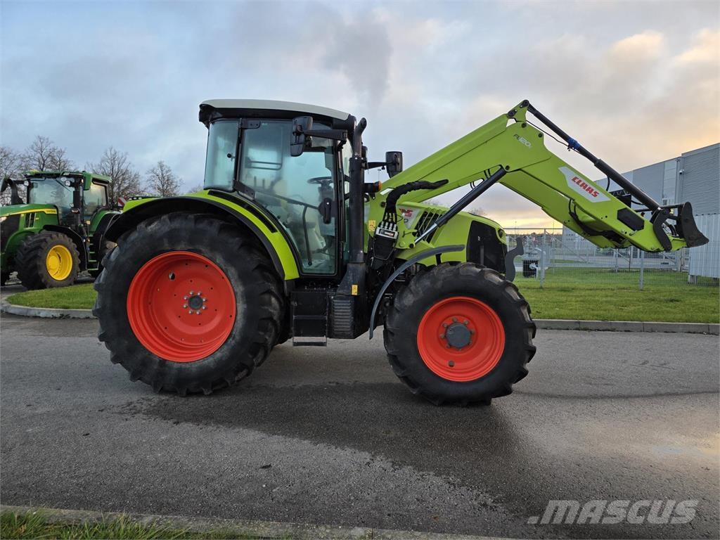 CLAAS Arion 440 Traktorit
