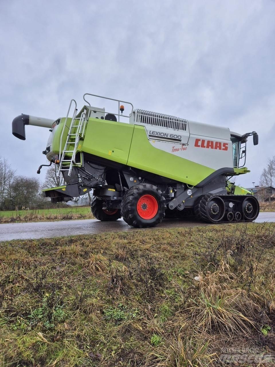 CLAAS LEXION 600 TT Leikkuupuimurit