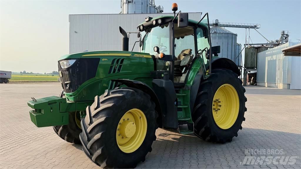 John Deere 6195M Traktorit