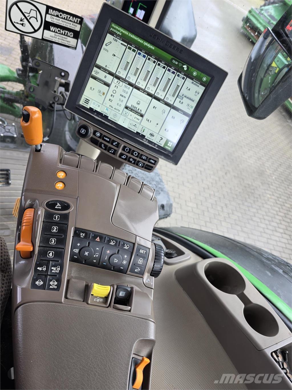 John Deere 8320R Traktorit