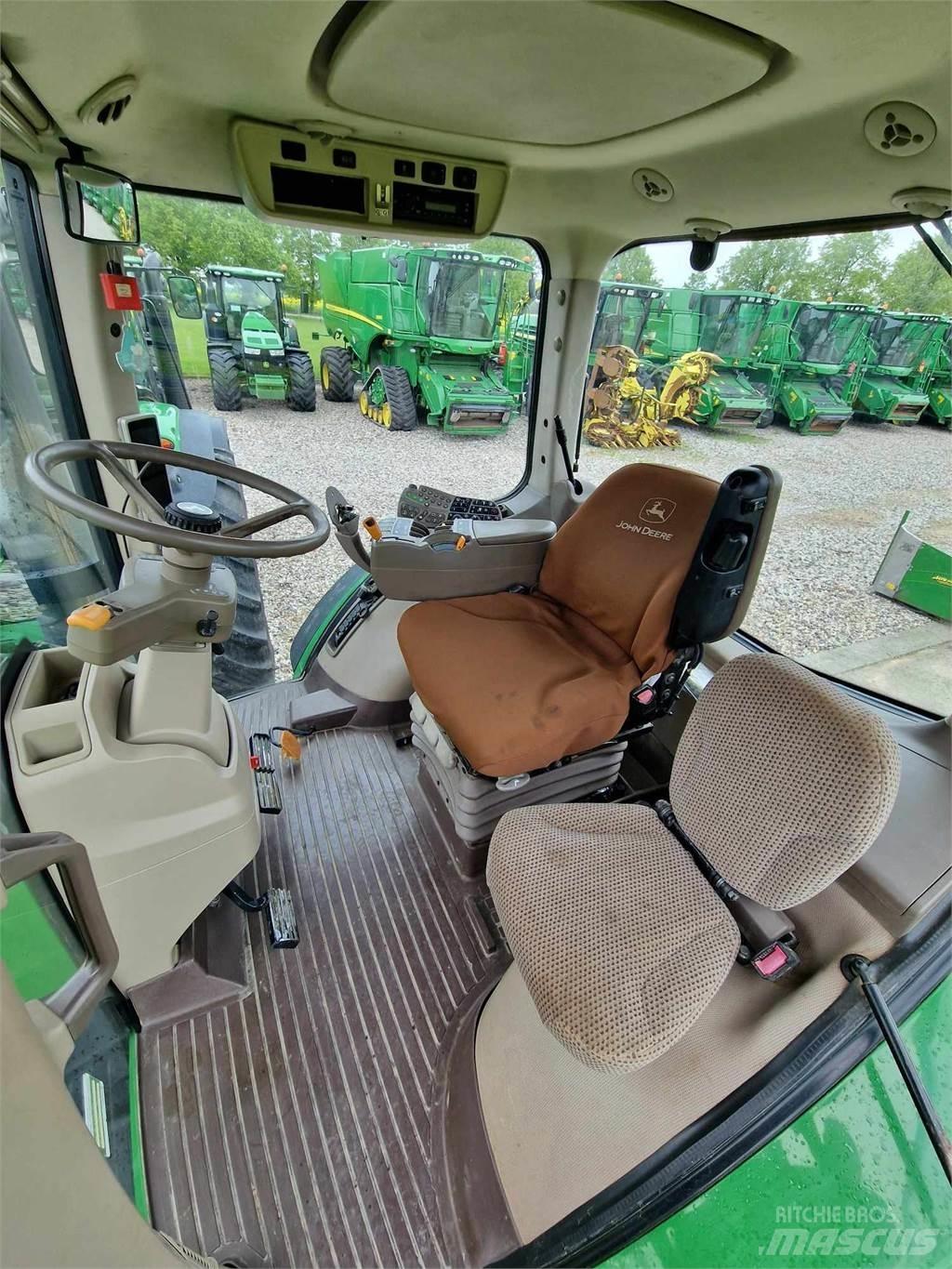 John Deere 8345R Traktorit