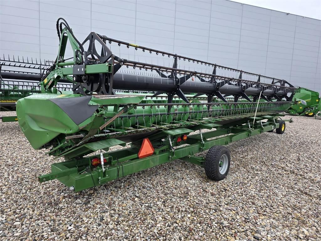 John Deere S690 Leikkuupuimurit