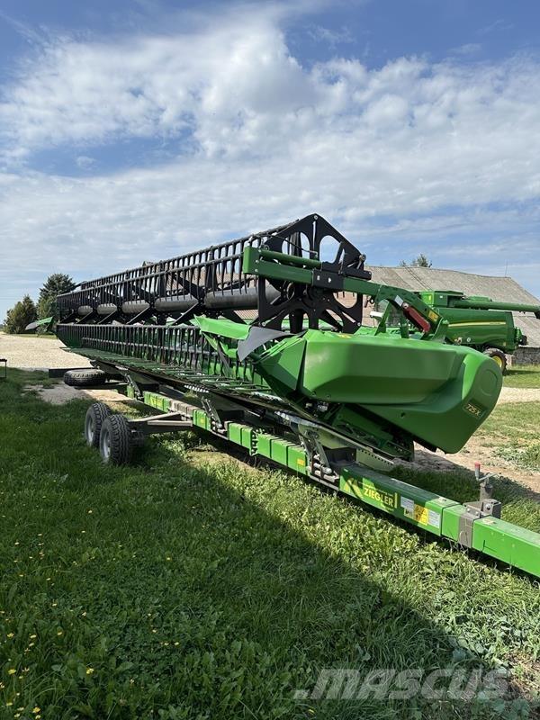 John Deere T670 Leikkuupuimurit
