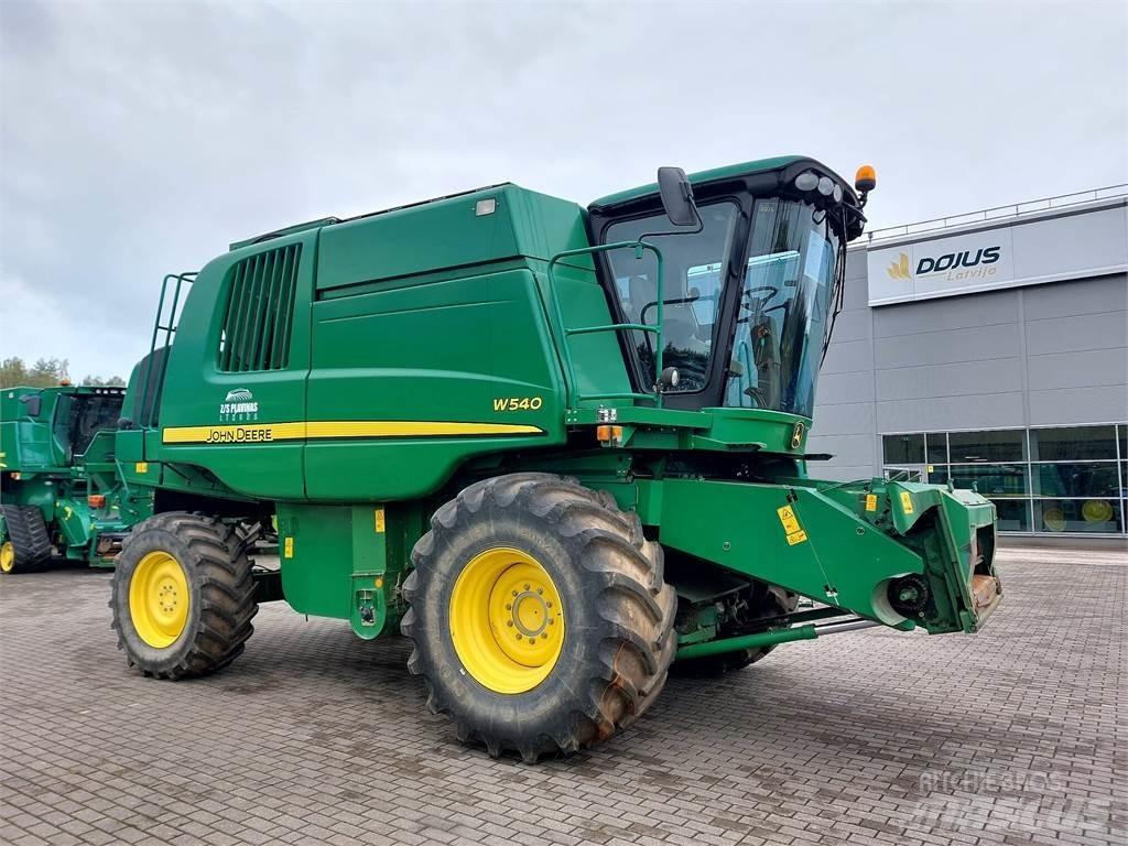 John Deere W540 Leikkuupuimurit