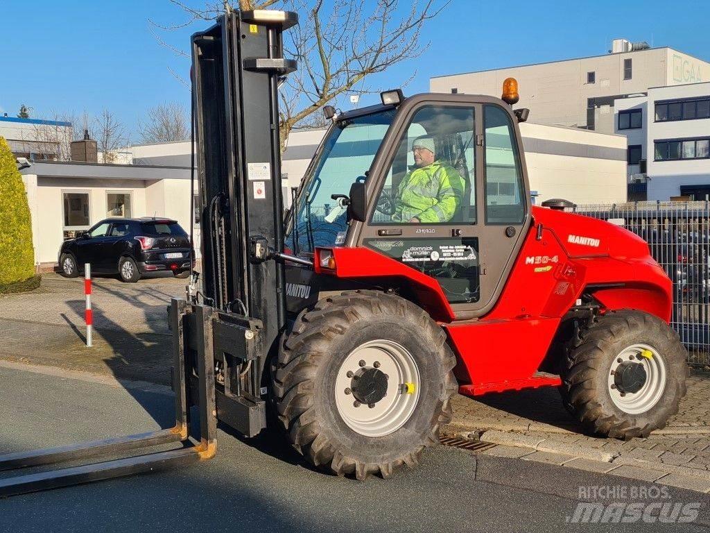 Manitou M50.4 Maastotrukit