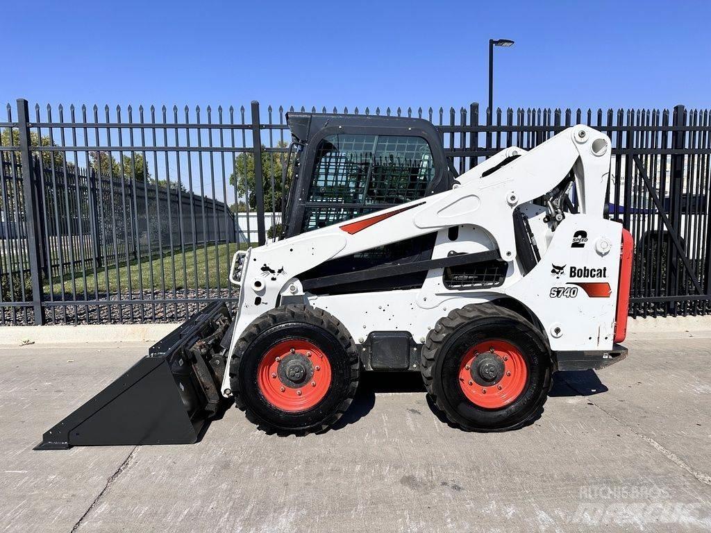 Bobcat S740 Liukuohjatut kuormaajat