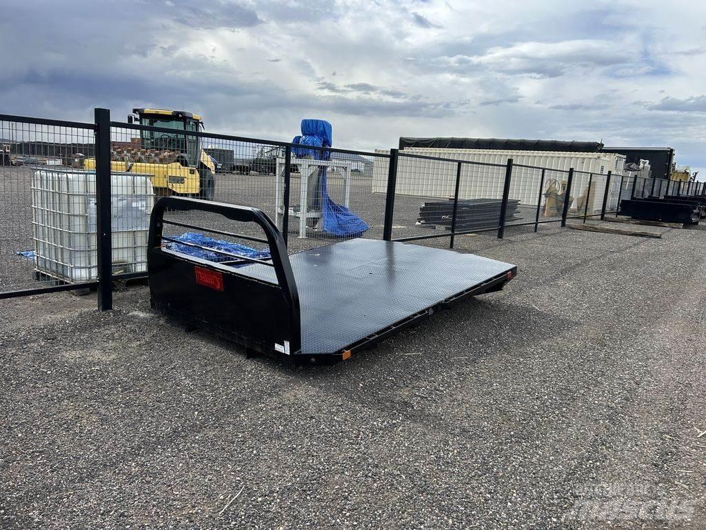  Cadet Flatbed Lavat