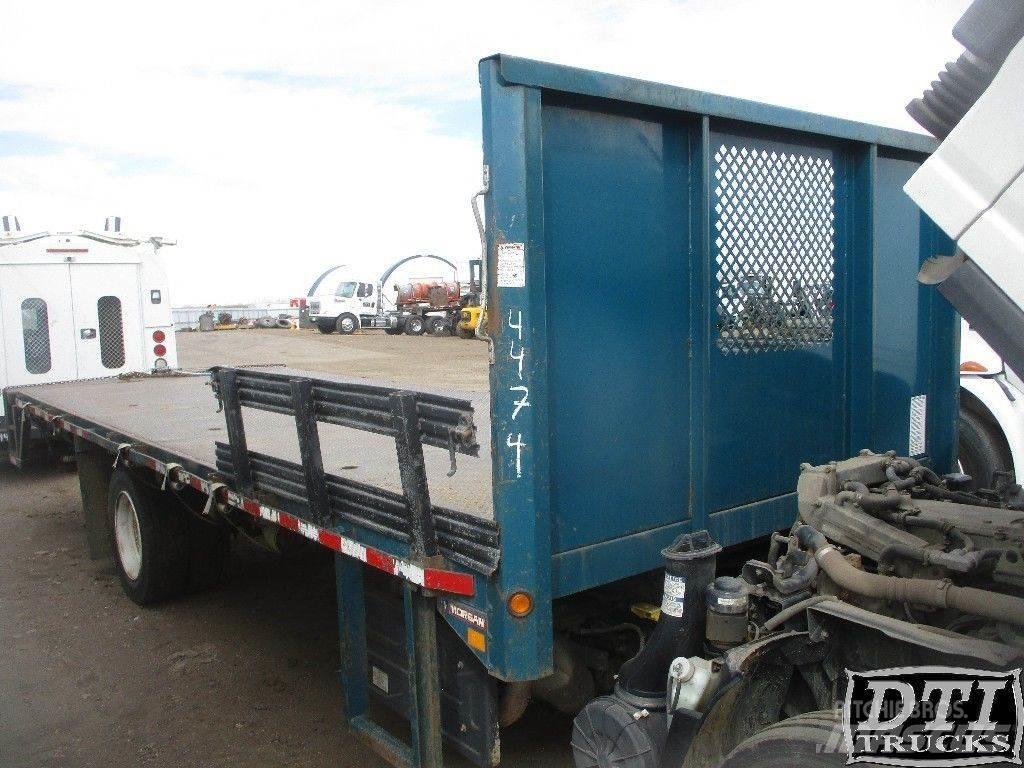  Custom 20Ft Lavat
