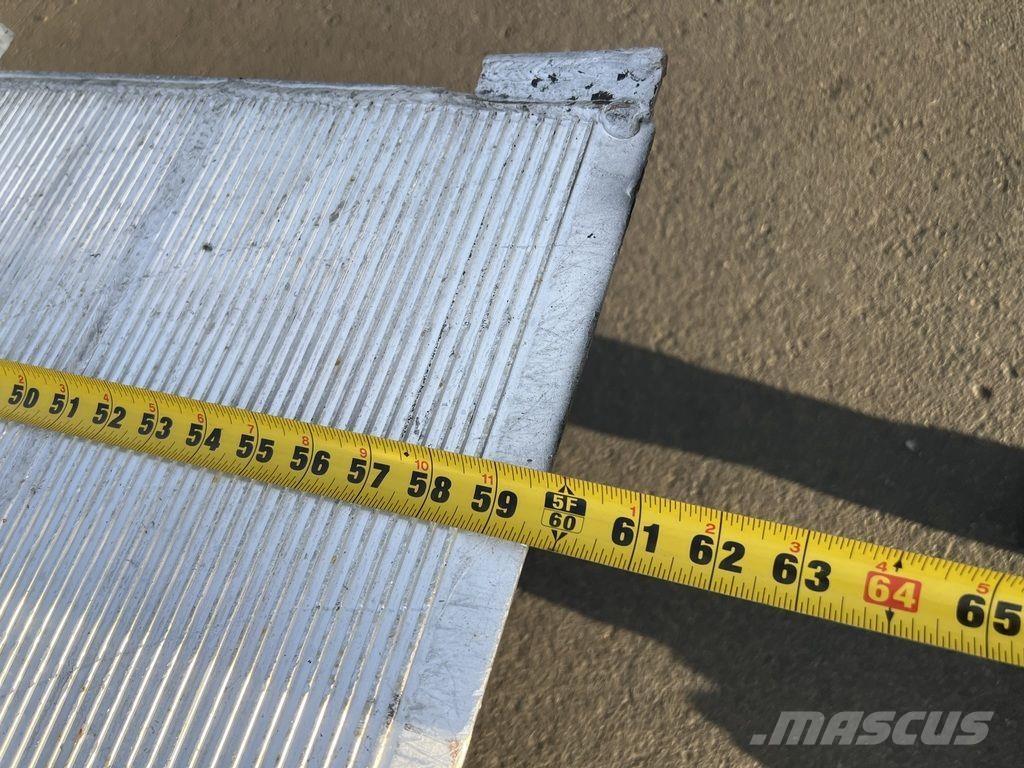 Maxon GTP3000 Tavara- ja huonekaluhissit