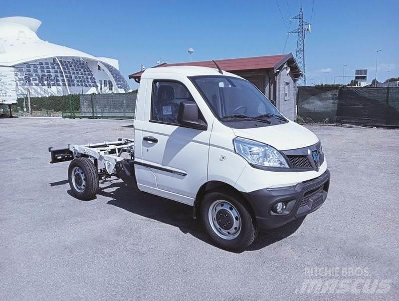 Piaggio Porter NP6 Jakeluautot