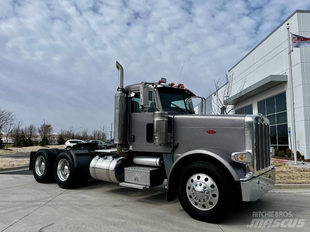 Peterbilt 389 Vetopöytäautot