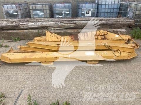 CAT 740 Muut koneet